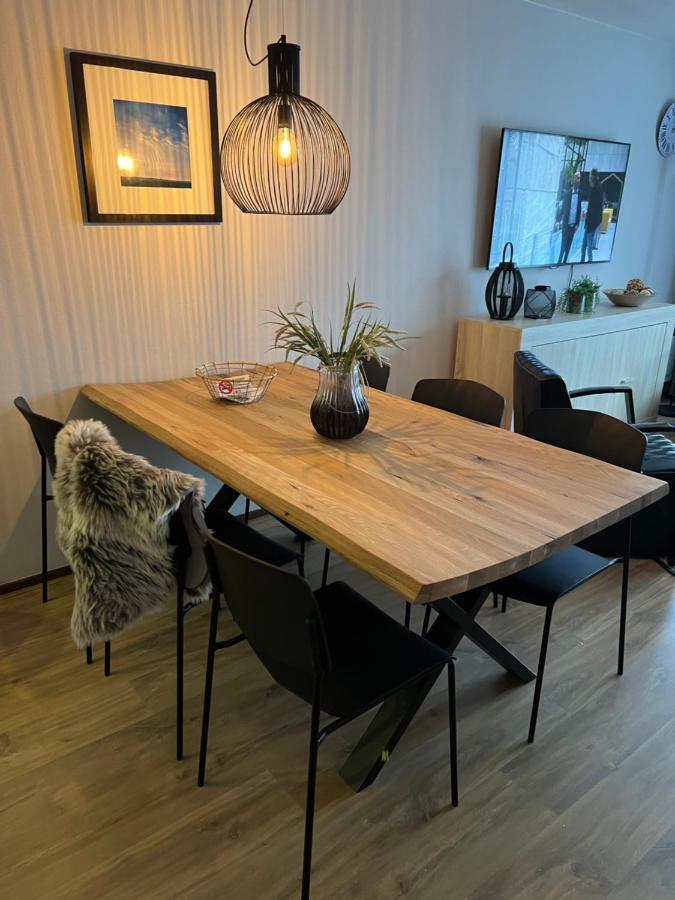 Appartement Ut & Thus, Resort Amelander Kaap Hollum  Exterior photo